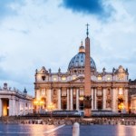 Sztuczna inteligencja w Watykanie. Nowa usługa dla pielgrzymów i turystów