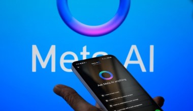 Sztuczna inteligencja z Facebooka dostępna w języku polskim