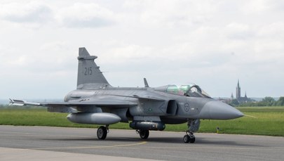 Sztuczna inteligencja za sterami samolotu bojowego. Pokonała prawdziwego pilota