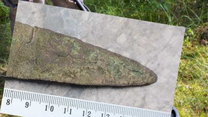 Sztylet z epoki brązu w rękach poszukiwaczy: Jest bezcenny