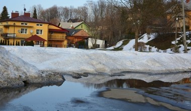 Szukają 275 pracowników. Pensja to nie wszystko, dają dużo dodatków