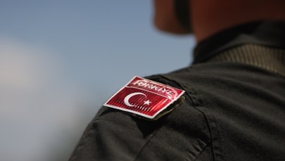 Szukali zwłok żołnierza. Część z nich z jaskini już nie wyszła