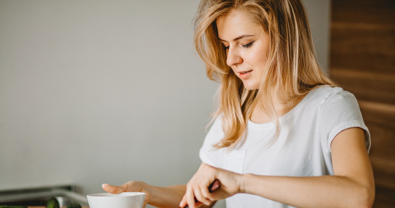 Szukasz pomysłu na szybką i tanią sałatkę? Wypróbuj ten przepis /Pixel