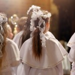 Szukasz prezentu na komunię dla dziewczynki? To prawdziwy strzał w 10