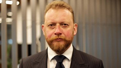 Szumowski: Jak najszybciej musimy odmrozić system ochrony zdrowia. Plan ponownego otwarcia powstaje