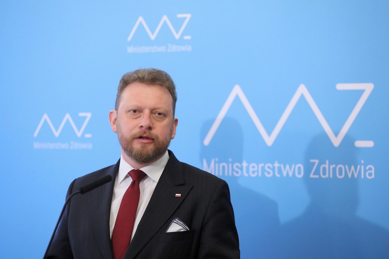 Szumowski podpisał unijne porozumienie. Polska weźmie udział w przetargach związanych z koronawirusem