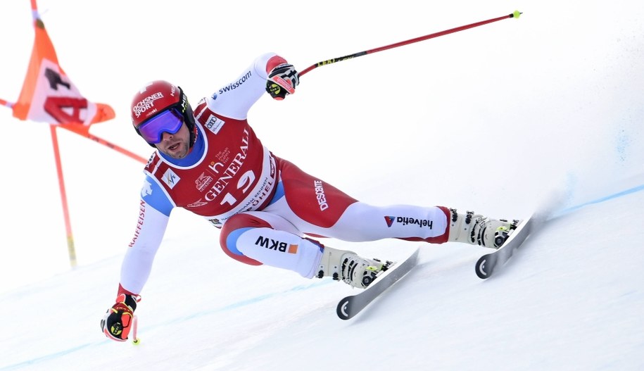 Szwajcar Beat Feuz w czasie rywalizacji w Kitzbühel w 2021 r. /CHRISTIAN BRUNA /PAP/EPA