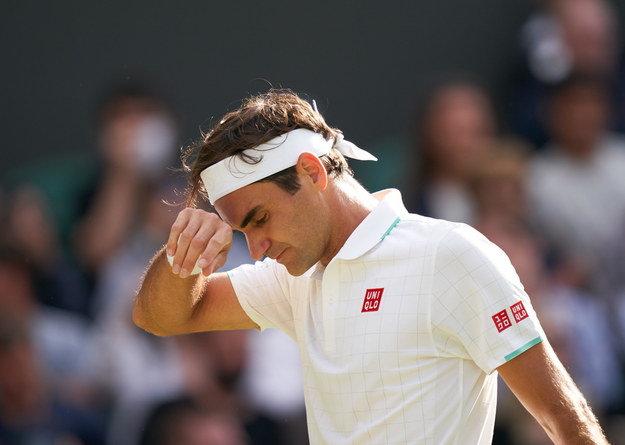 Roger Federer announces that he will have to undergo a third knee surgery / Peter van den Berg / Avalon / PAP / EPA