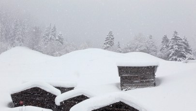 Szwajcaria zasypana białym puchem 