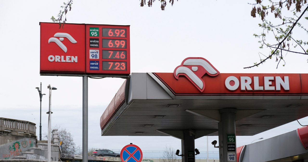 Szwajcarska spółka Orlenu straciła na nieudanym kontrakcie na zakup ropy i produktów ropopochodnych 1,6 mld zł /Damian Lemanski /Agencja FORUM