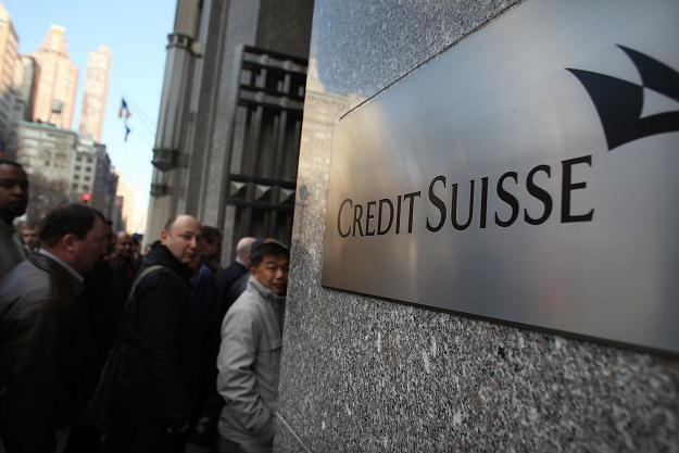 Szwajcarski bank Credit Suisse zwolni do 5000 osób w działach bankowości inwestycyjnej /AFP