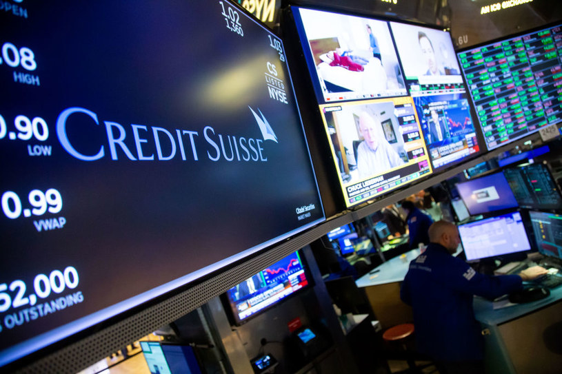Szwajcarski rząd ma przeznaczyć ponad 9 mld franków na pokrycie strat UBS związanych z przejęciem Credit Suisse /Bloomberg/Contributor /Getty Images