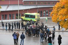 Szwecja: Napastnik zaatakował mieczem w szkole