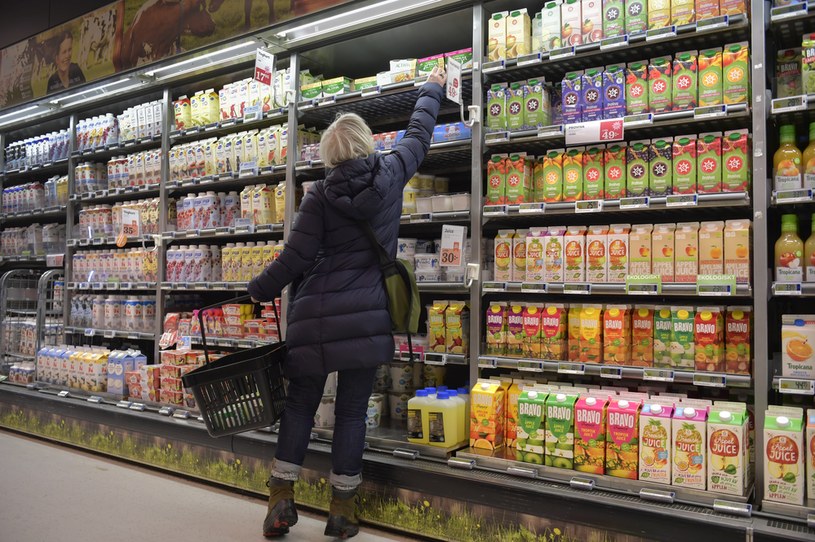Szwedzi narzekają na wysokie ceny żywności w sklepach. Ich wzrost w ujęciu rocznym jest największy od lat 50. XX wieku /ANDERS WIKLUND / TT NEWS AGENCY /AFP