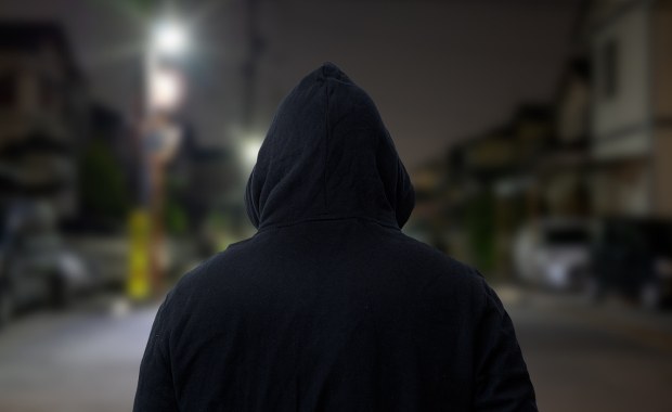 Szwedzi walczą z gangami. Ruszyło odbieranie pozwoleń na pobyt