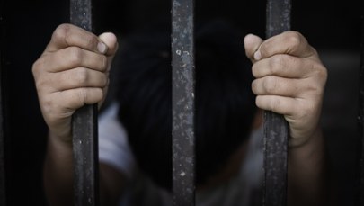 Szwedzkie więzienia zapełnią się nastolatkami. Kraj zaostrza prawo