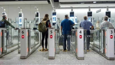 Szybciej i wygodniej. Lotnisko w Katowicach inwestuje w nowoczesne bramki