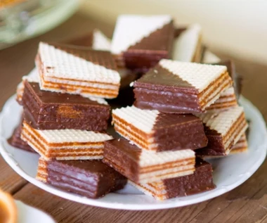 Szybka wariacja na temat wiedeńskiego deseru. Przepis na pishingery karmelowe