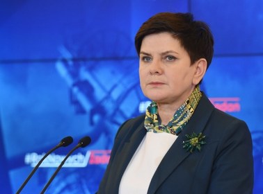 Szydło o wypadku szefa MON: Wszystkich obowiązują te same przepisy