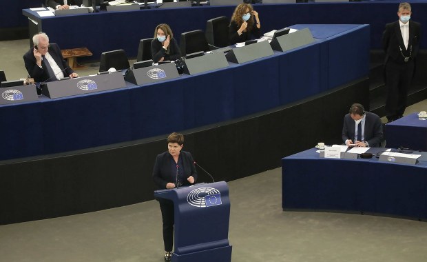 Szydło w europarlamencie: Nie wypchniecie Polski z Unii Europejskiej
