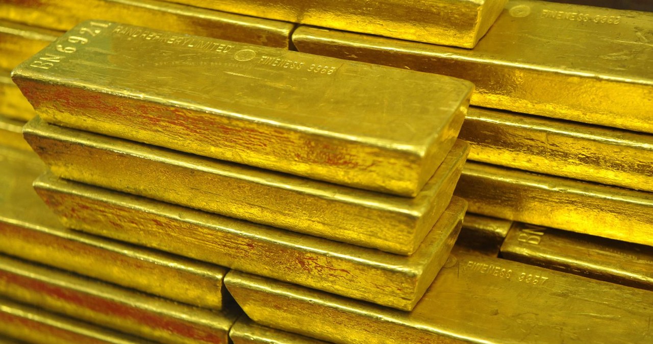 Szykują się spektakularne transporty złota? /AFP