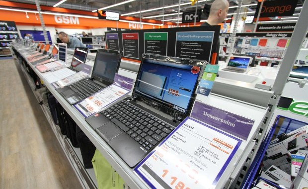 Szykuje się zmiana istotnej opłaty? Ministerstwo na "tak", Konfederacja na "nie"