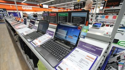 Szykuje się zmiana istotnej opłaty? Ministerstwo na "tak", Konfederacja na "nie"