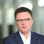 Szymon Hołownia składa deklarację ws. przyjęcia euro oraz małżeństw LGBT
