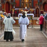 Szymon Hołownia zleca NIK-owi kontrolę finansowania Kościoła
