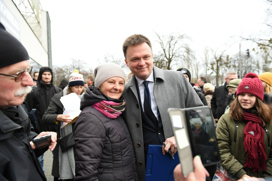 Szymon Hołownia / 	Adam Warżawa    /PAP