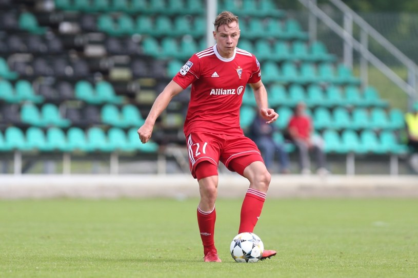   Szymon Żurkowski became one of the leaders of Górnik Zabrze at the age of 20 years. thanks to him, the club won the Pro Junior System. / Michał Chwieduk / Newspix 
