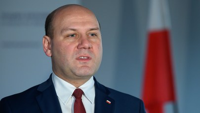 Szynkowski vel Sęk o reparacjach: To jest proces na lata, może na pokolenia