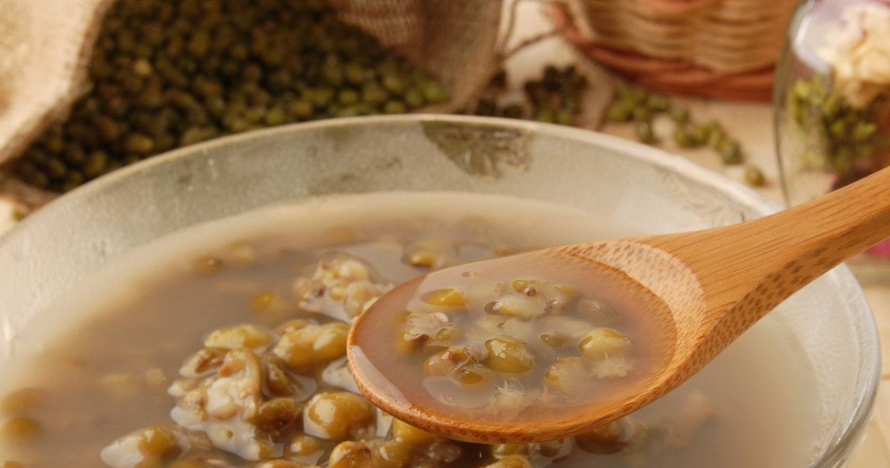 Ta fasola doskonale zastępuje mięso. Dba o zdrowe serce i kości. /Getty Images /Canva Pro