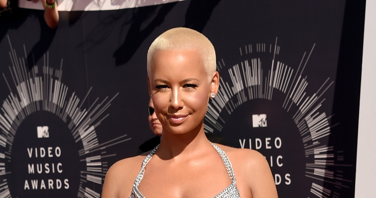 Ta "fryzura" jest znakiem rozpoznawczym Amber Rose /Jason Merritt /Getty Images