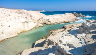 Ta grecka wyspa jest najpiękniejsza. Nie ma tam tłumów, a plaże są obłędne