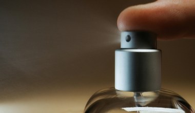 Ta jedna metoda zapewni piękny i trwały zapach na cały dzień. Nie tylko perfumy