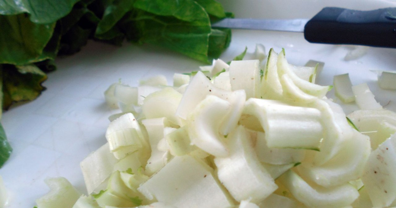 Ta kapusta jest uważana za azjatycki superfood. /hit003 /Canva Pro