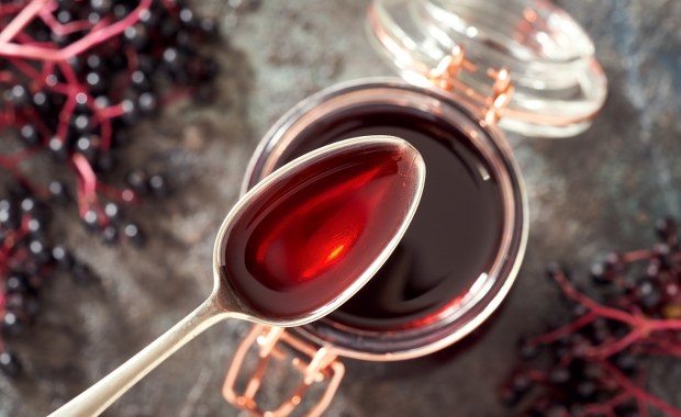 Ta metoda suszenia czarnego bzu najlepiej zachowuje jego leczniczą siłę!