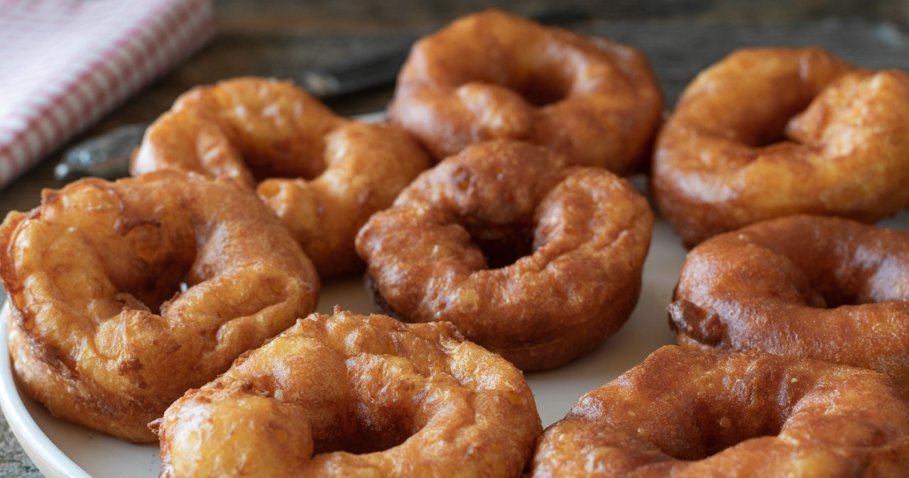 Ta przekąska jest idealna zwłaszcza zimą /angelikaheine /123RF/PICSEL