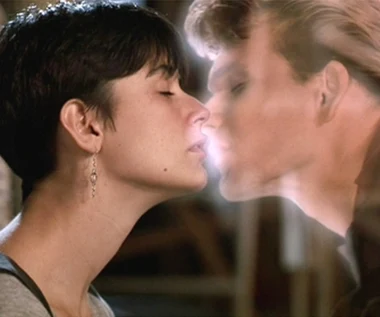 Ta scena przeszła do historii. Gwiazdom było wstyd na samą myśl o niej