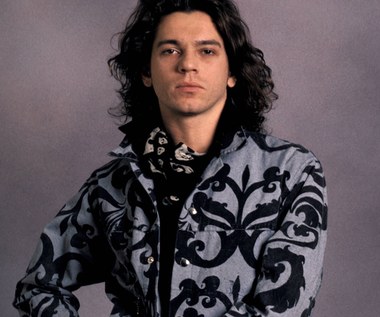 Ta sprawa wciąż budzi wątpliwości. 25 lat temu Michael Hutchence (INXS) popełnił samobójstwo