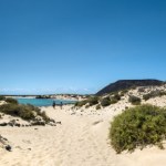 Ta wyspa jest mało znana, a zapiera dech. Lato cały rok i plaża jak z Karaibów