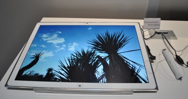 Tablet wielkości telewizora /INTERIA.PL
