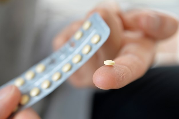Tabletki „Azalia” to doustna antykoncepcja hormonalna /Frank May    /PAP/EPA