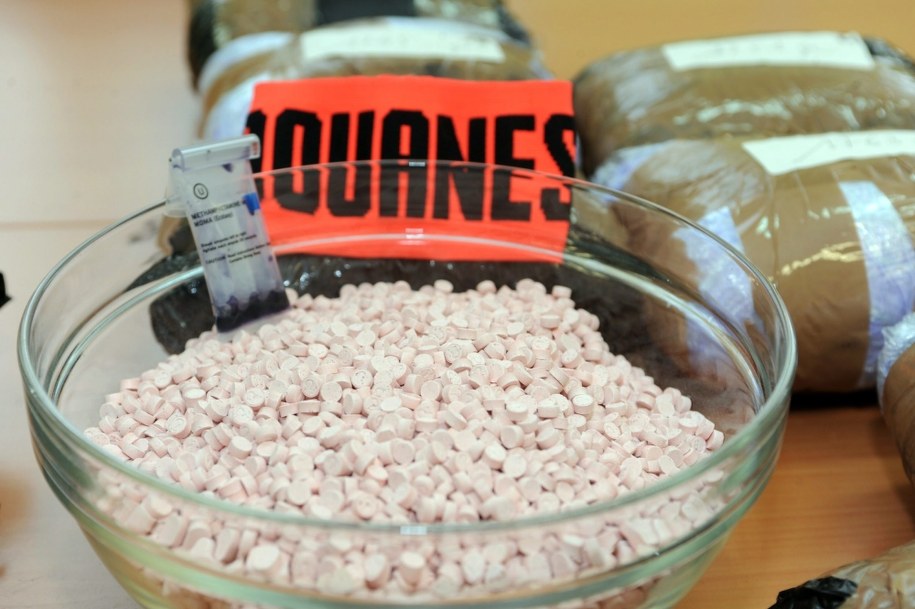 Tabletki ecstasy /FRENCH CUSTOMS  /PAP/EPA