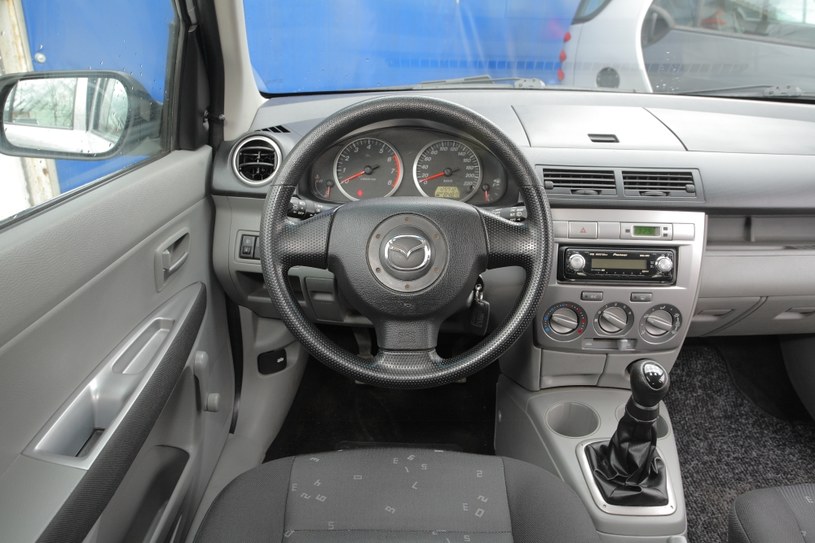 Używana Mazda 2 (20022007) Motoryzacja w INTERIA.PL