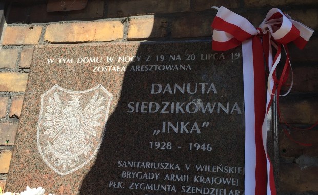 Tablica upamiętniająca aresztowanie "Inki" odsłonięta w Gdańsku 