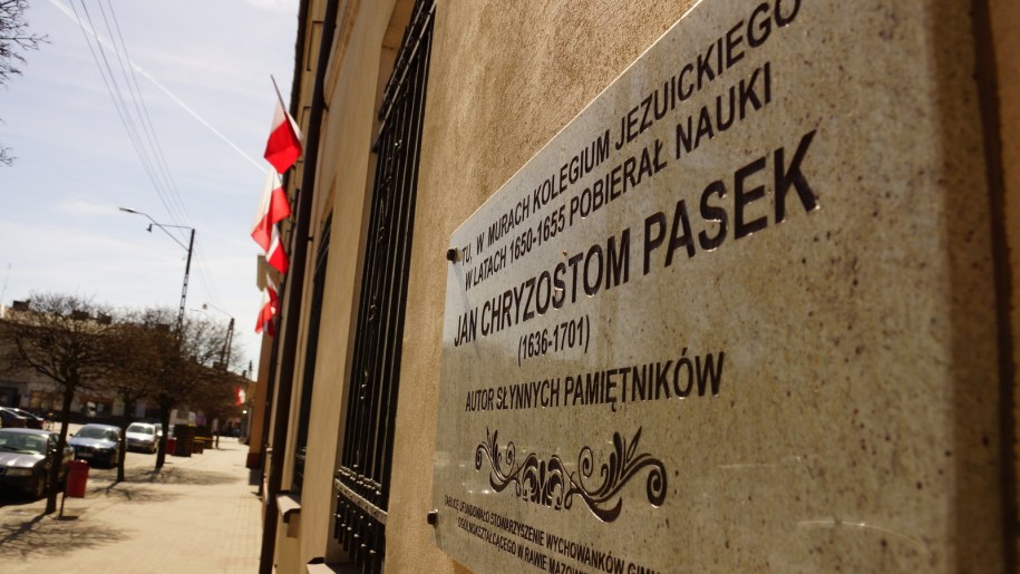 Tablica upamiętniająca Jana Chryzostoma Paska /Michał Dukaczewski /RMF FM