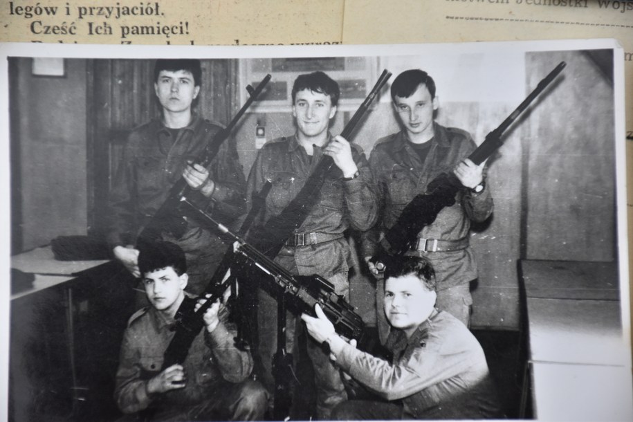 Tadeusz Jakowczyk – pierwszy z lewej w górnym rzędzie /RMF FM