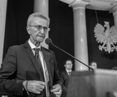 Tadeusz Ross spocznie na Powązkach. Kiedy pogrzeb?